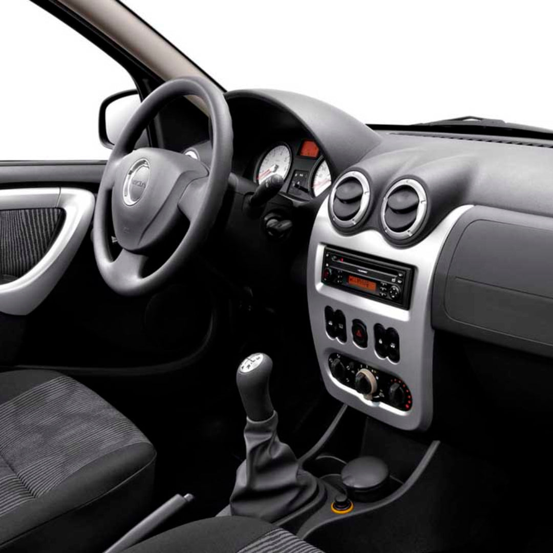Intérieur Dacia Sandero avec pommeau neuf