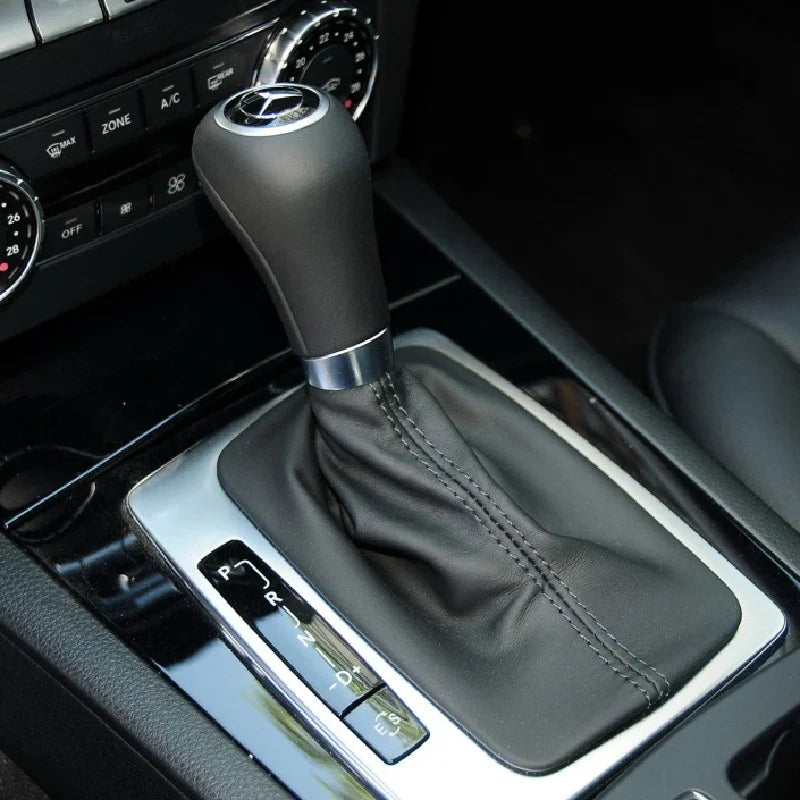Pommeau de vitesse Mercedes.