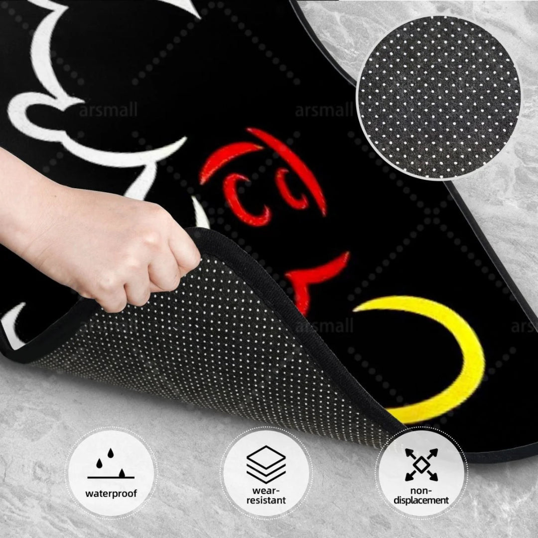 Détail du tapis de sol pour voiture Mickey