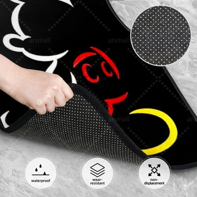 Détail du tapis de sol pour voiture Mickey