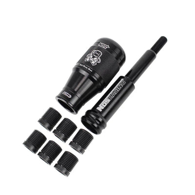 Pommeau de vitesse tuning V5 couleur noir avec détails blanc ajustable.
Pommeau de vitesse