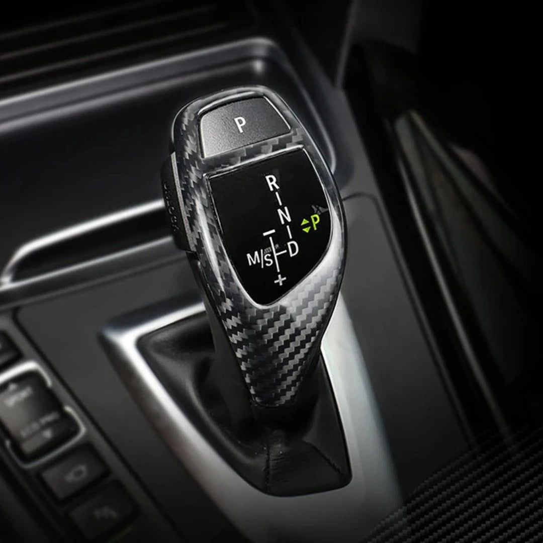 Garniture intérieur en carbone pour pommeau de vitesse Bmw automatique.