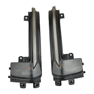 Paire de clignotants dynamiques Audi A4 à lentille fumée, supports de fixation visibles