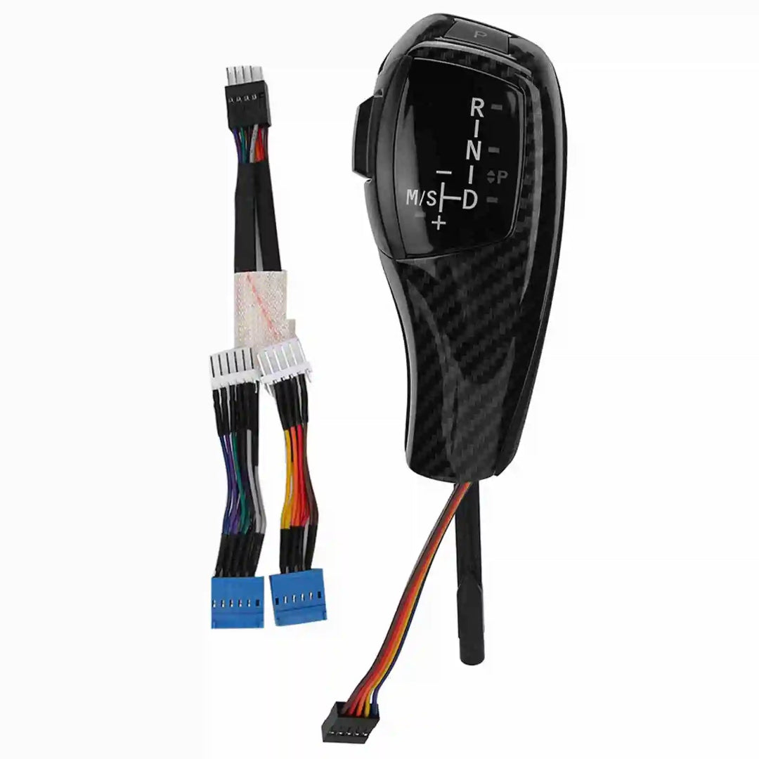 Pommeau de vitesse BMW serie 3 boîte automatique, de couleur noir carbone.
