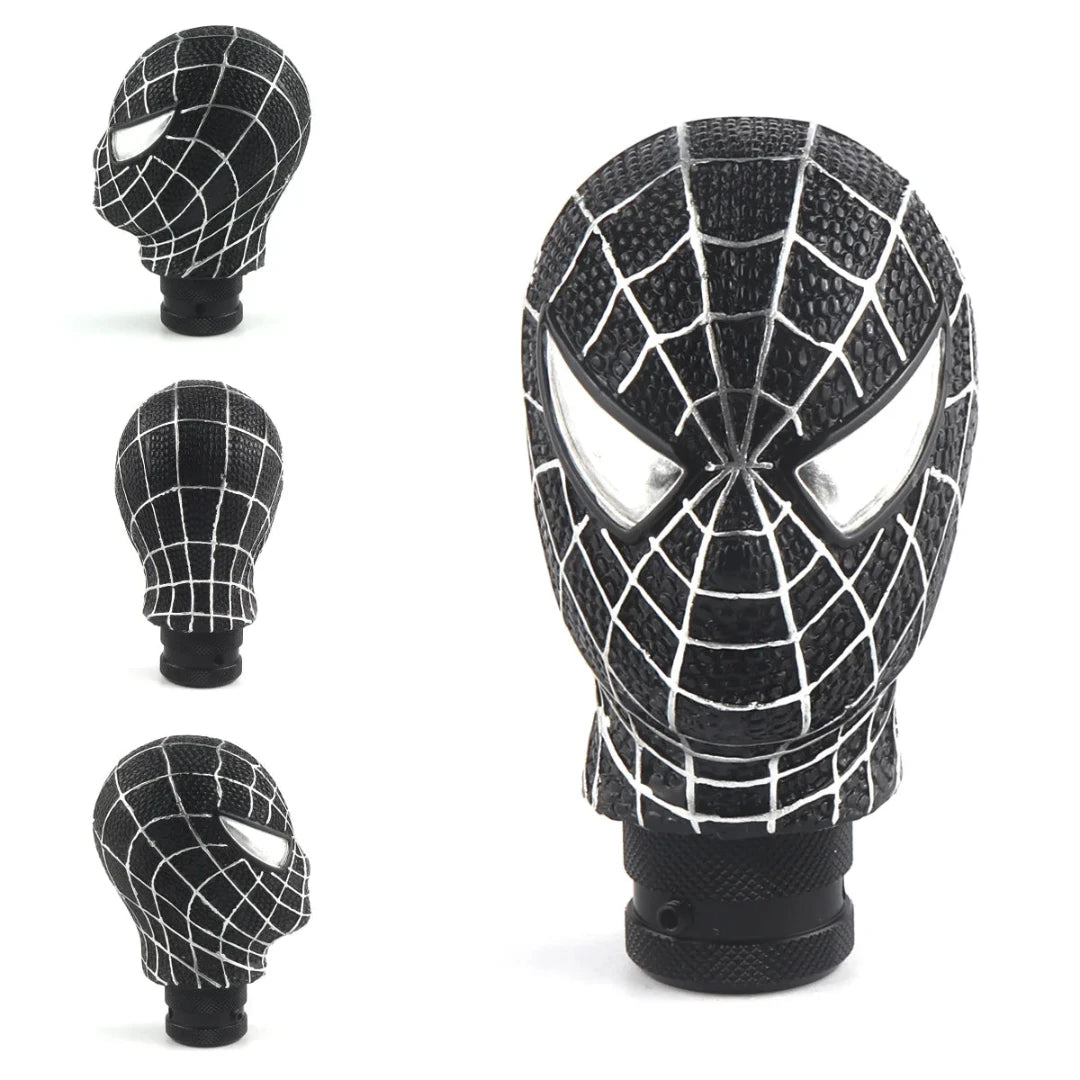 Visuel sur l'entièreté du pommeau de vitesse Spider Man de couleur noir.
