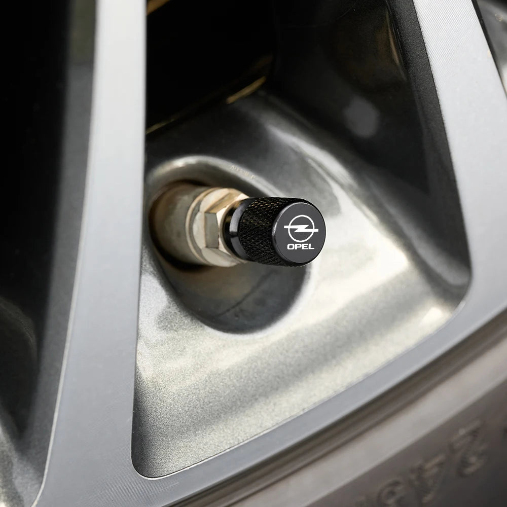 Bouchon de valve Opel après installation.