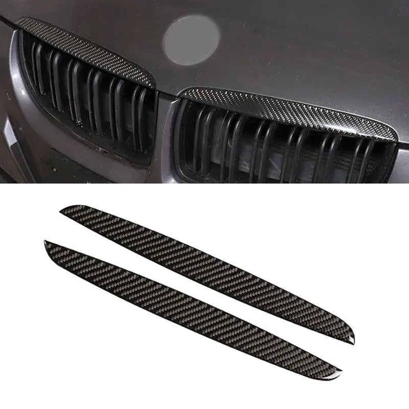 Baguette calandre carbone BMW E90 : les deux sourcils et leur pose sur les doubles haricots