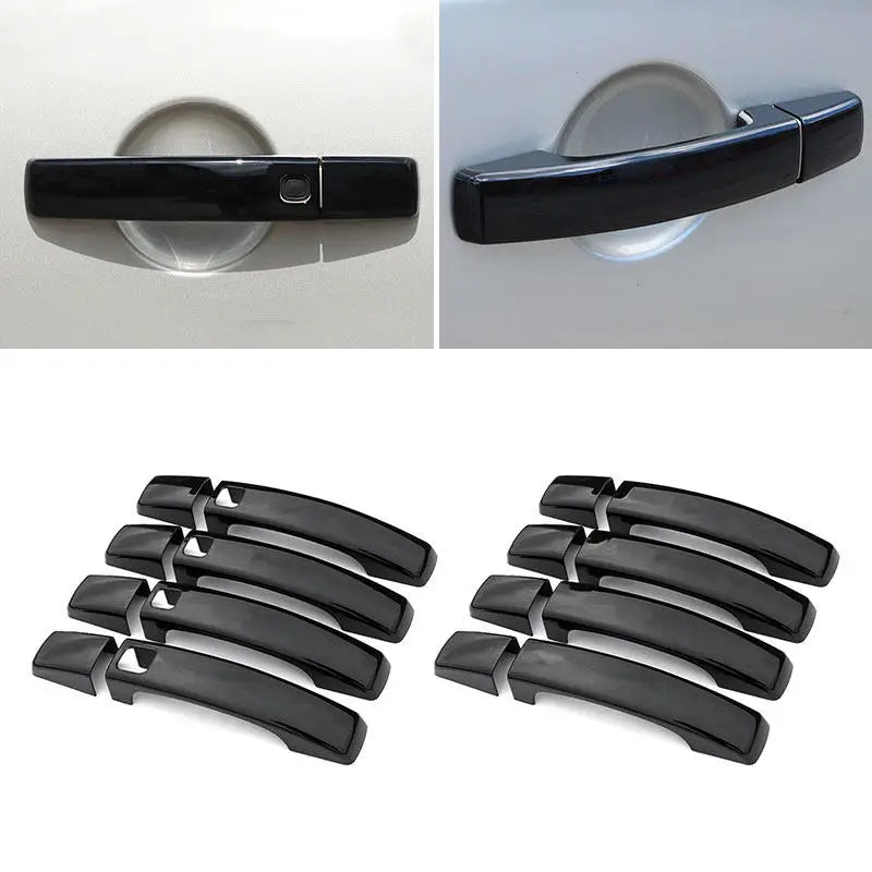 Cache poignée de porte extérieure noir brillant monté sur Range Rover Sport, versions A et B