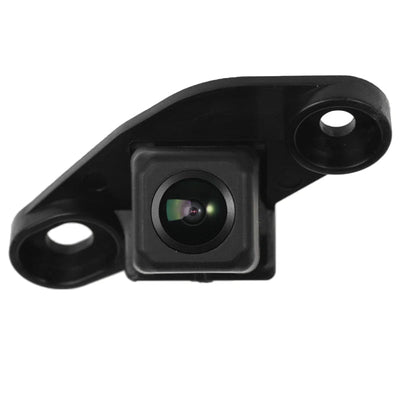 Caméra de recul Toyota Hilux Revo vue de trois quarts, objectif fisheye et platine à deux œillets