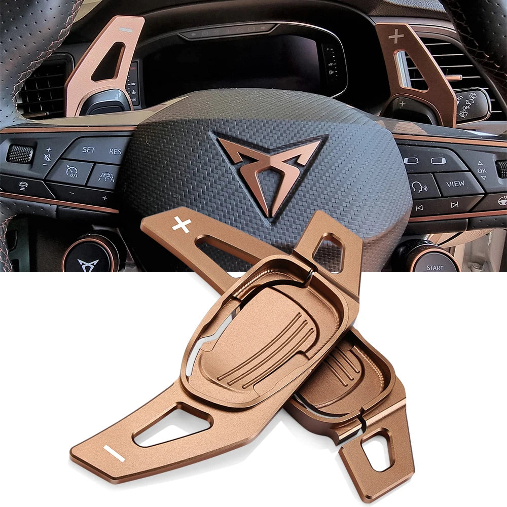 Extension palette au volant Cupra Ateca bronze montée sur le volant, avec la paire vue de dessous