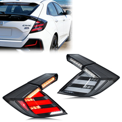 Variante à intérieur clair des feux arrière LED Civic, sur une Civic blanche
