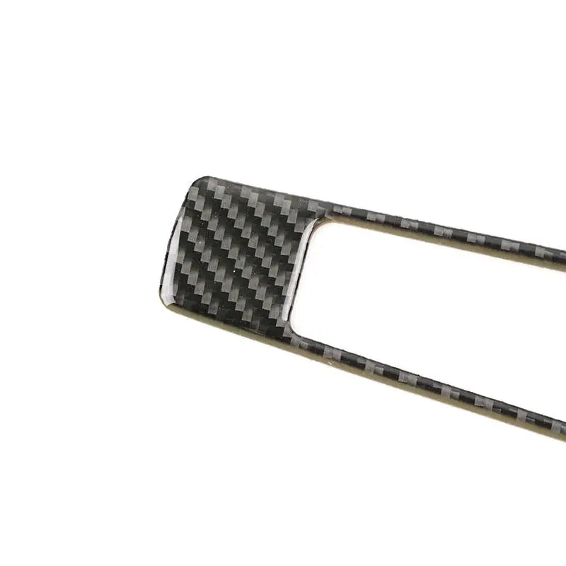 Détail de l'extrémité d'un insert de branche latérale pour volant de Ford Mustang