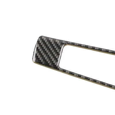 Détail de l'extrémité d'un insert de branche latérale pour volant de Ford Mustang