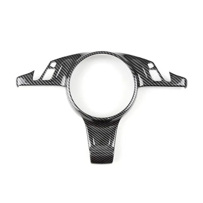 Garniture de volant aspect carbone pour Porsche Cayenne et Panamera vue de face