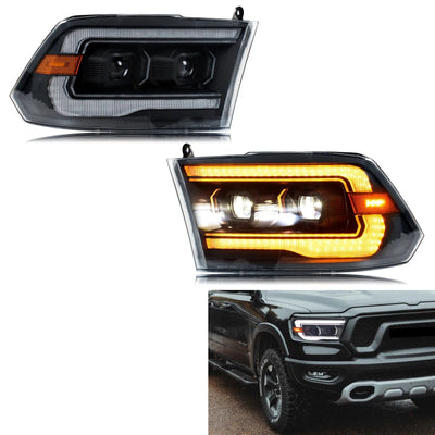 Paire de phares LED Dodge RAM 1500, l'un éteint, l'autre en clignotant ambre