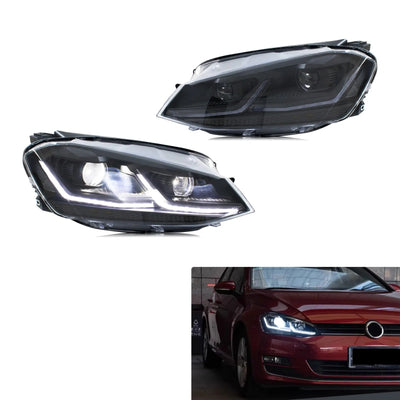 Paire de phares LED Golf 7 à bandeau blanc en L, avec une Golf rouge en fond