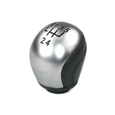 Pommeau de vitesse C4 Aircross 5 vitesses argent satiné, schéma R-1-3-5 et 2-4 gravé, flanc noir grainé