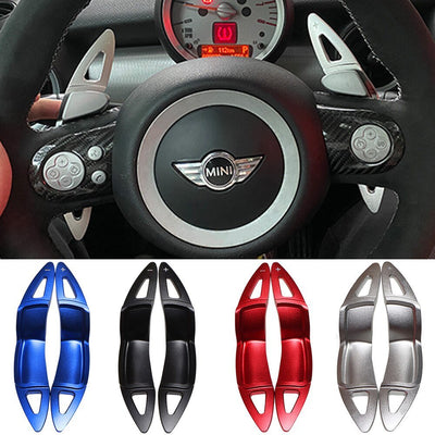 Palettes au volant Mini Roadster montées sur le volant, avec les quatre coloris disponibles en dessous