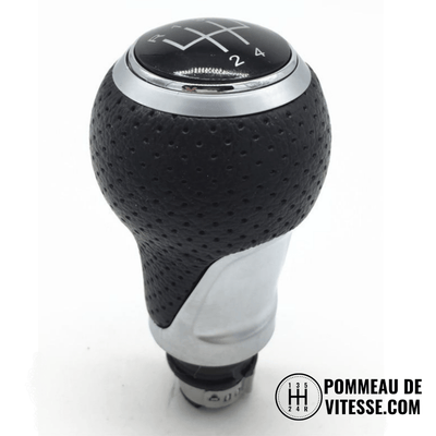 Pommeau de vitesse Audi A3 en cuir noir perforé, pastille 6 rapports et embase chromée