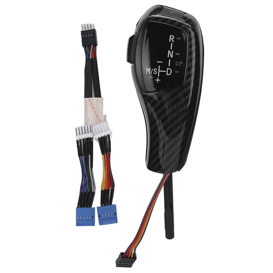 Pommeau de vitesse BMW automatique couleur carbone.