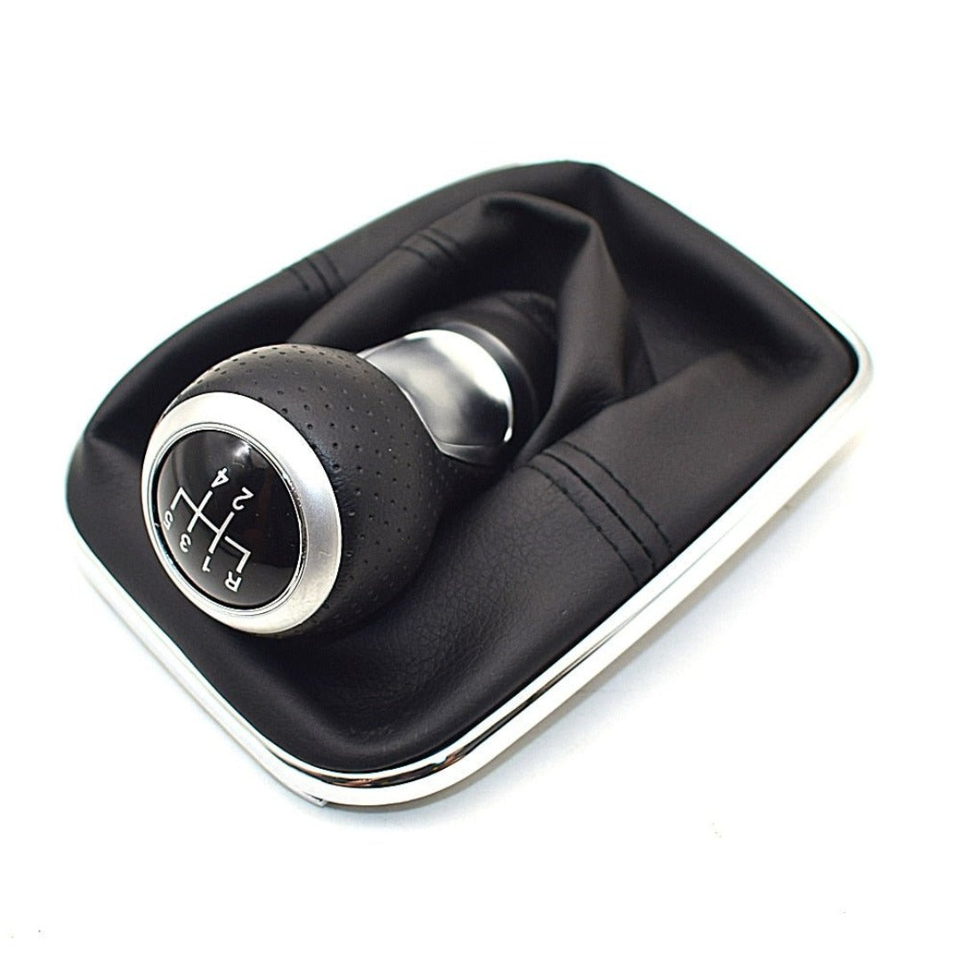 Pommeau de vitesse Golf 4 R32de couleur noir. Pour boîte 5 vitesses.