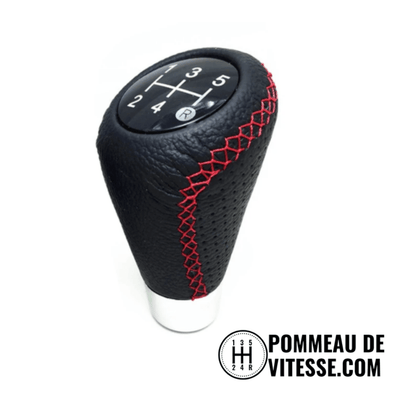 Pommeau de vitesse Nissan Navara en cuir noir perforé à surpiqûres rouges croisées, embase chromée