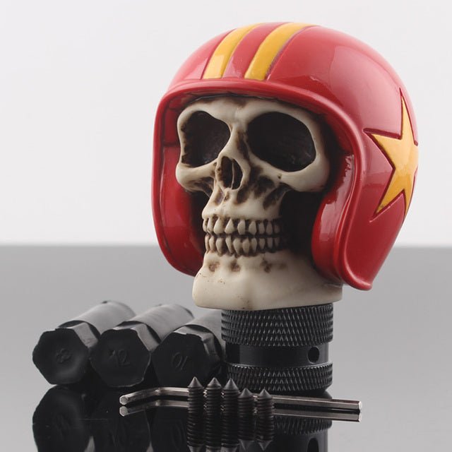 Pommeau de vitesse tête de mort MK5 à casque de moto rouge à bandes jaunes et étoile, avec ses adaptateurs et sa clé Allen
