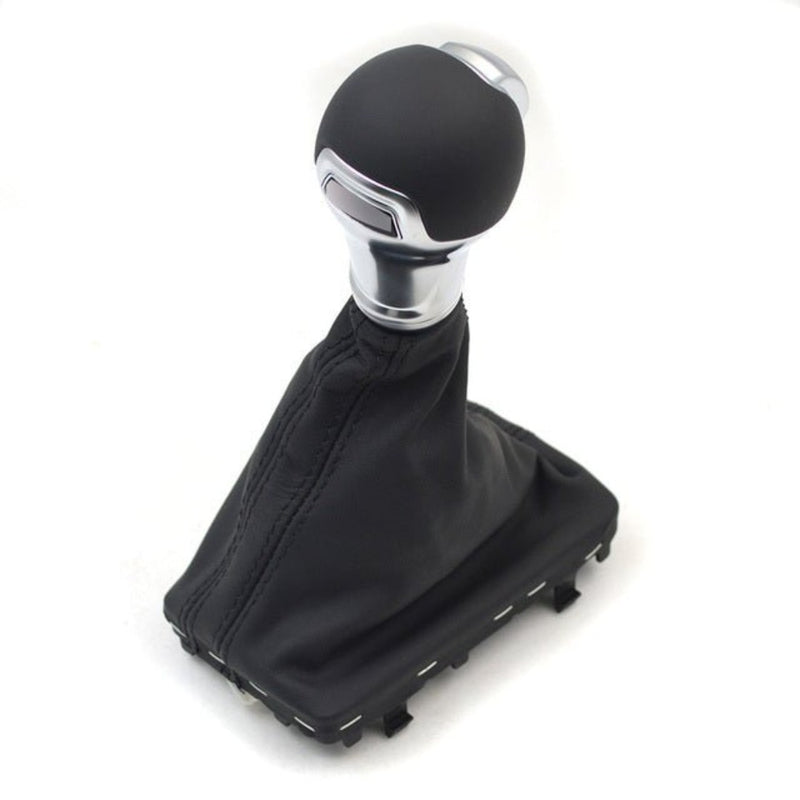 Pommeau de vitesse Audi boîte de vitesse S tronic, avec soufflet de couleur noir et rouge.